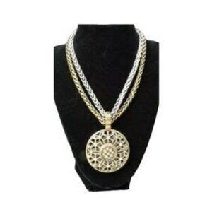 Premier Designs Second Act Pendant on Short Notice Chains